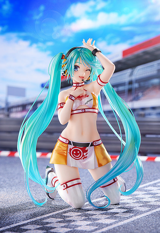 Vocaloid - Hatsune Miku Gt Project - Racing Miku 2010 Ver. Art By Kentaro Yabuki Figures///Scale Figure